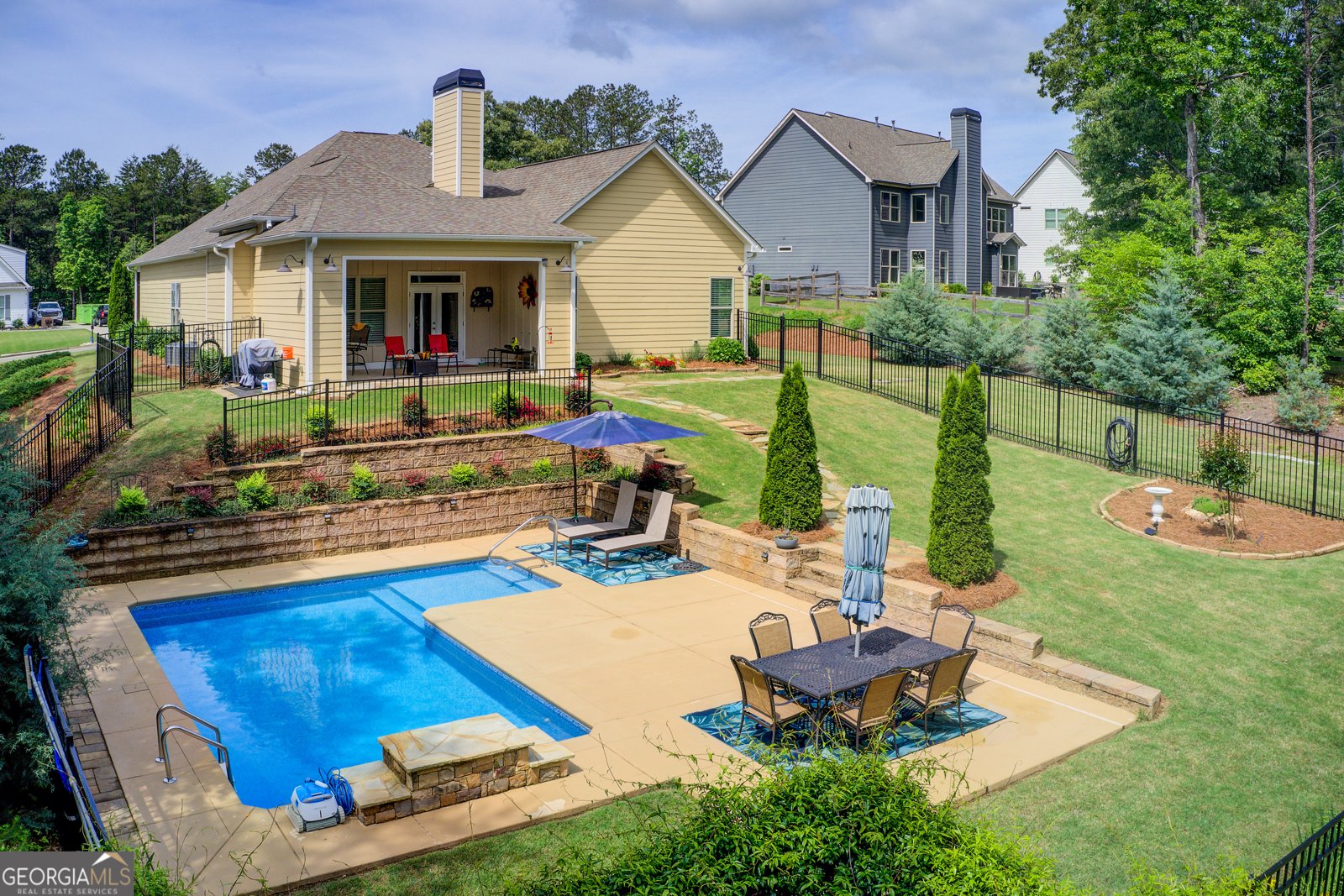 608 Red Leaf Way Canton - 40