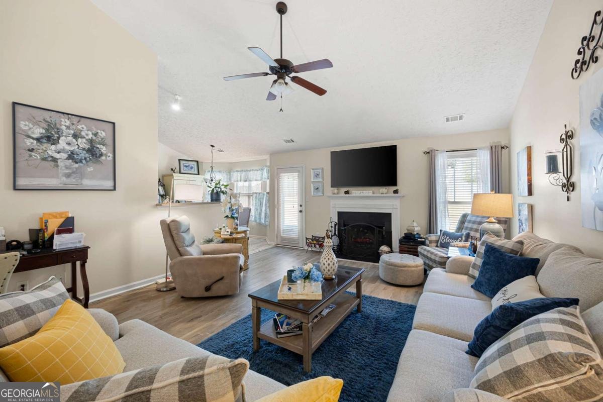 102 Autumn Brooke Trail Dallas - 8