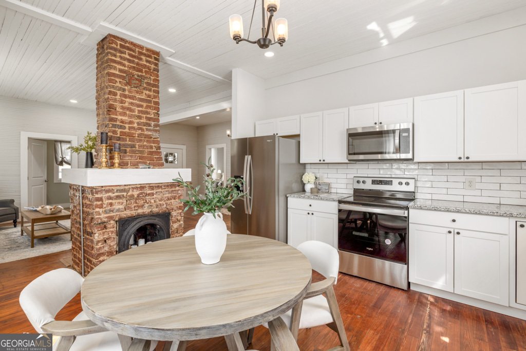 11 Pine Street Covington - 11