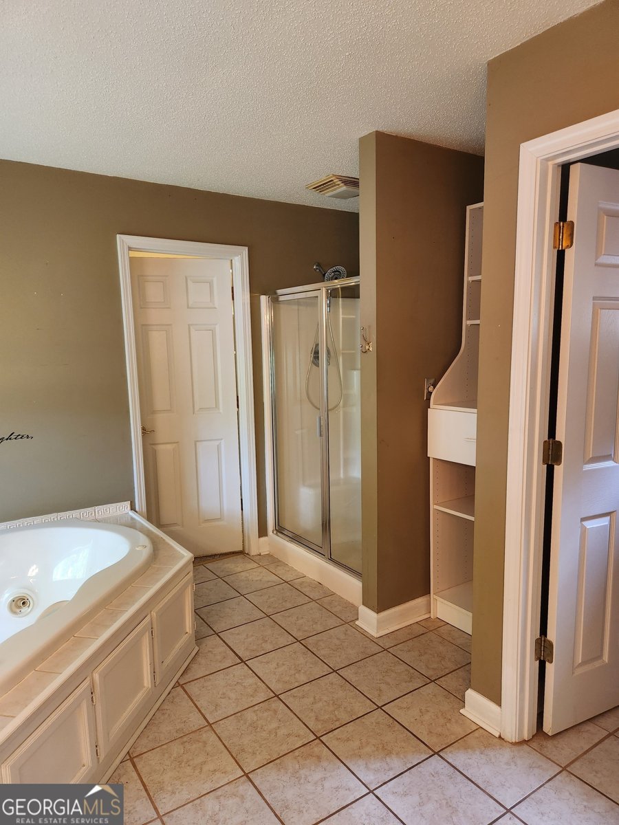 350 Lakeview Drive Brooks - 16