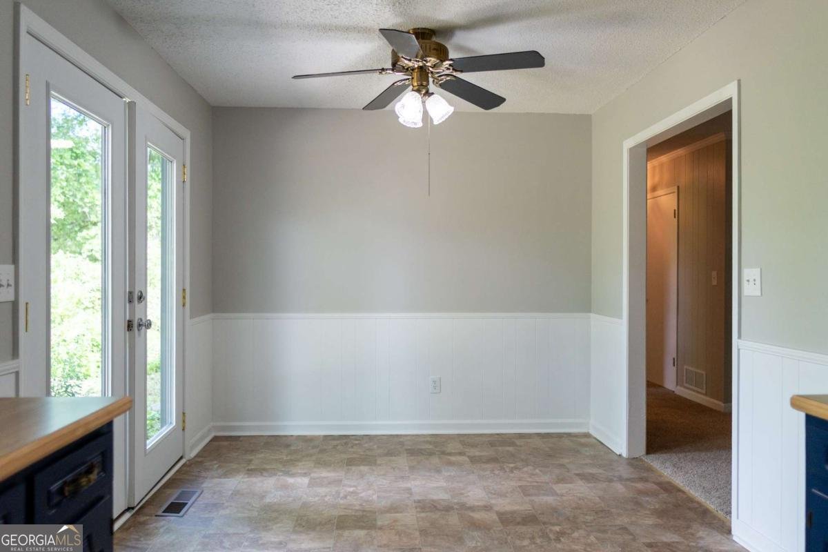 147 Harris Loop Dallas - 12