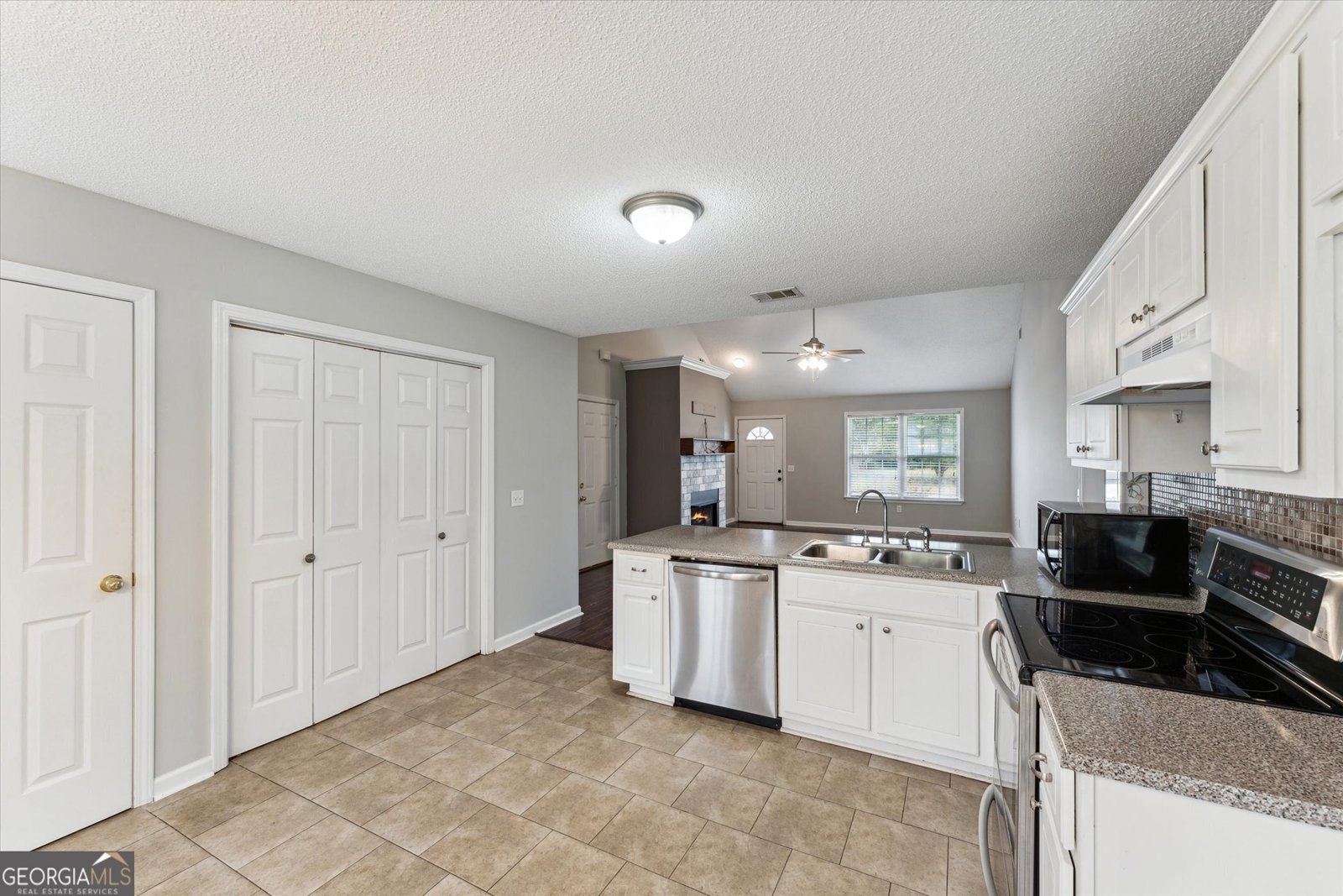 105 Mustang Drive Guyton - 13