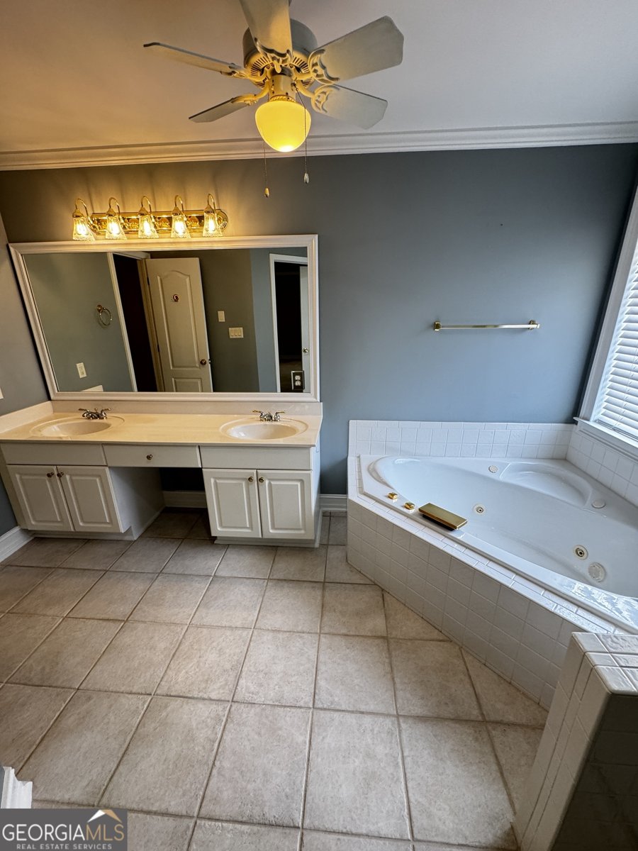940 River Valley Drive Dacula - 35