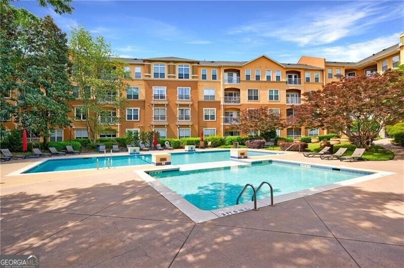 10 Perimeter Summit Boulevard Atlanta - 1
