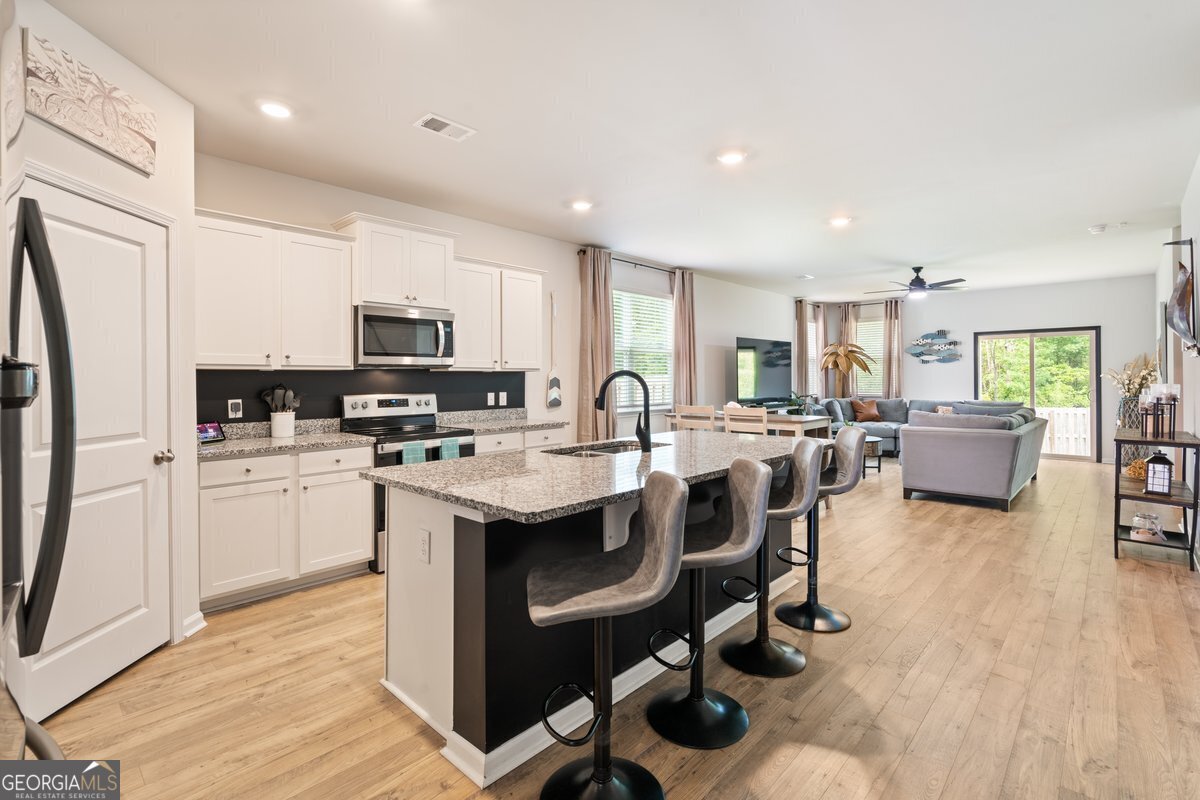 165 Coby Lane Richmond Hill - 6
