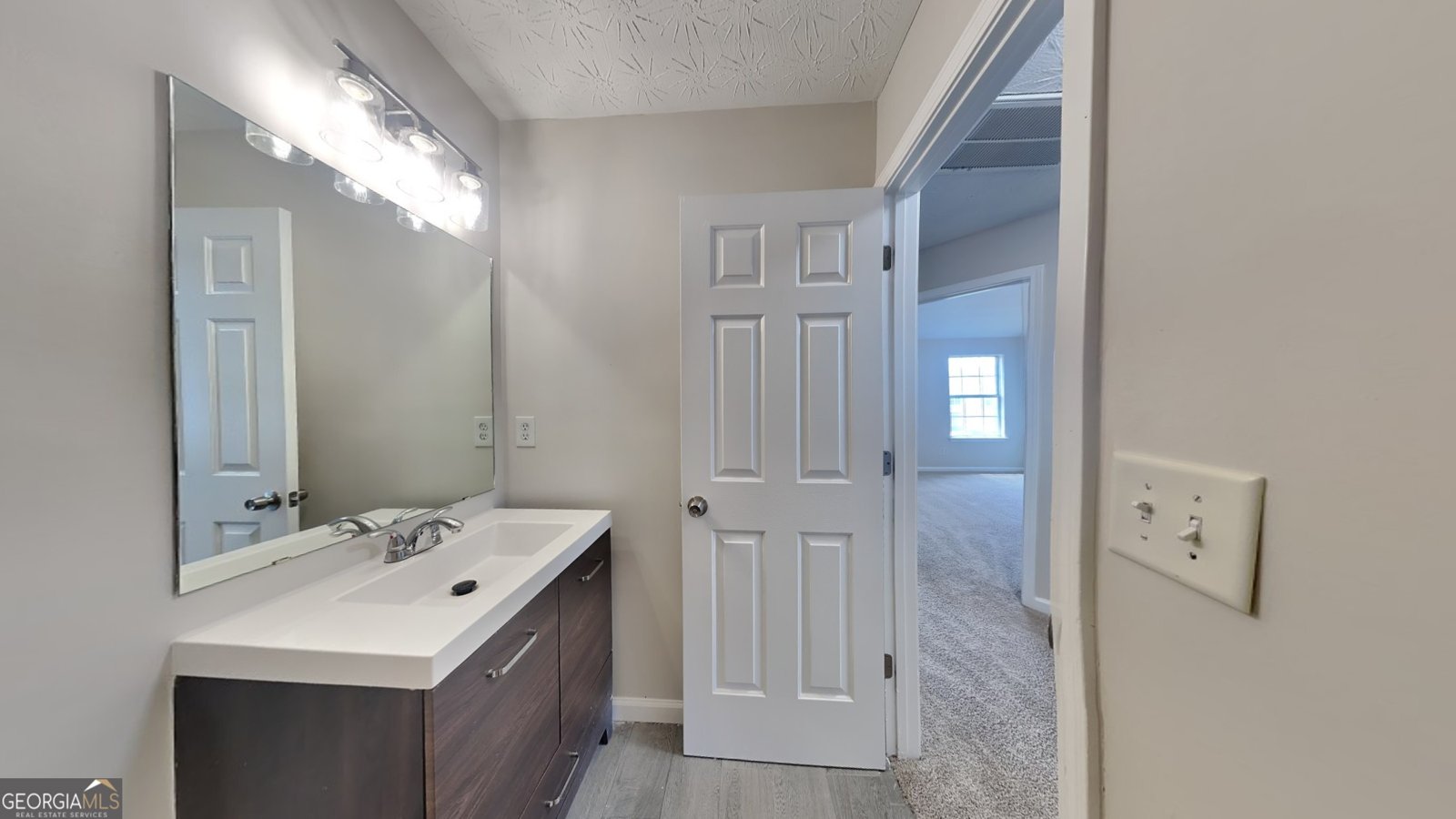 5052 HICKORY Circle Ellenwood - 15