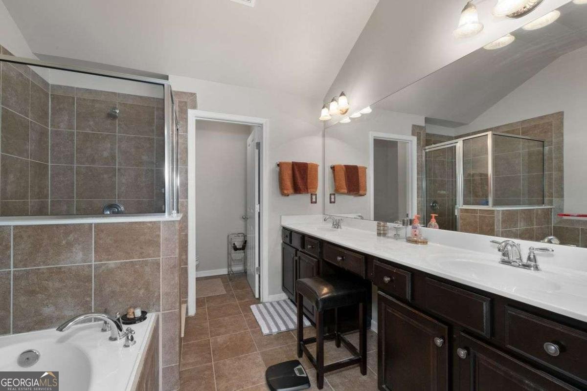 1222 LAVISTA Circle Atlanta - 30