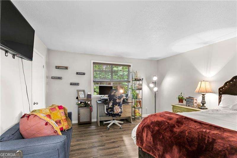 6900 Roswell Road Atlanta - 18