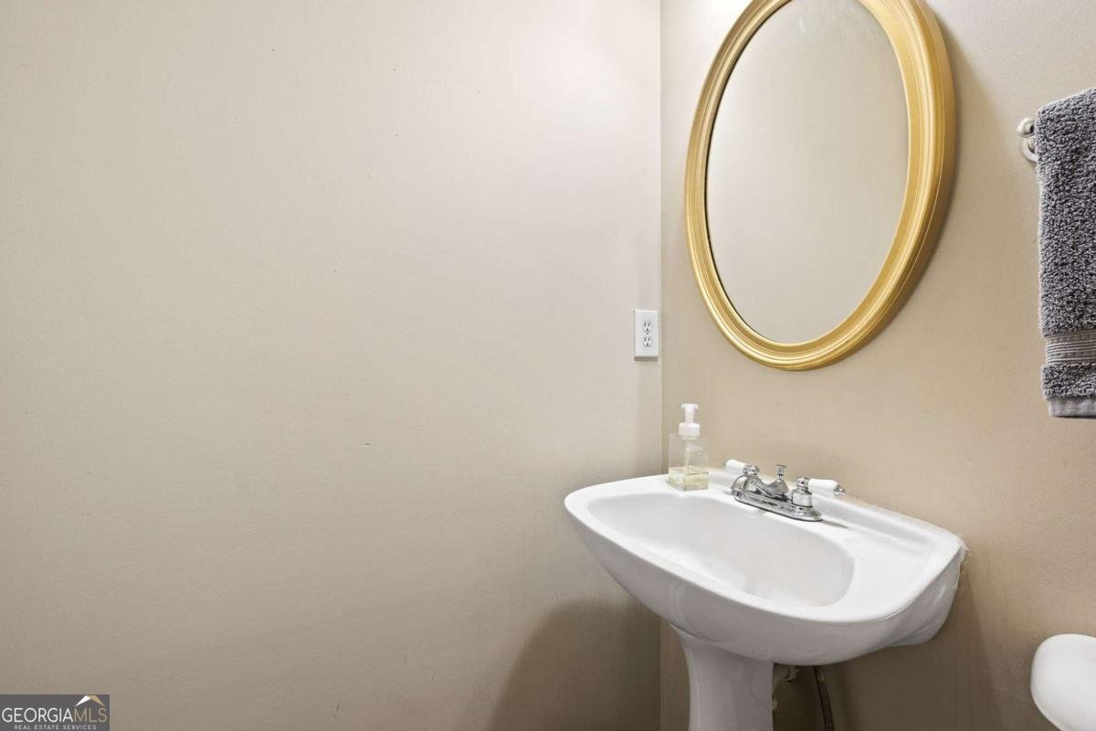 1065 Dalby Way Austell - 13