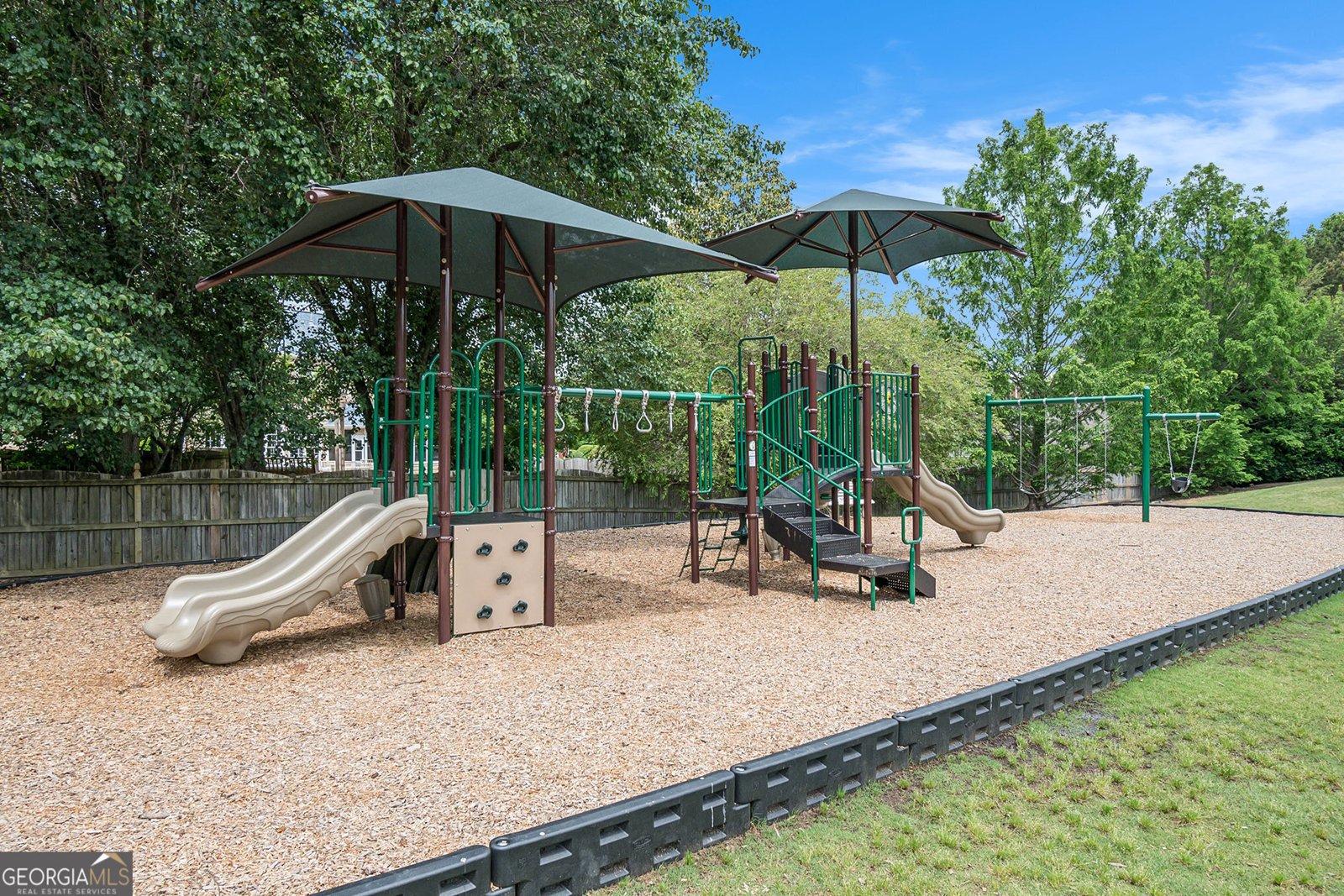 1640 SETTINDOWN Drive Roswell - 46