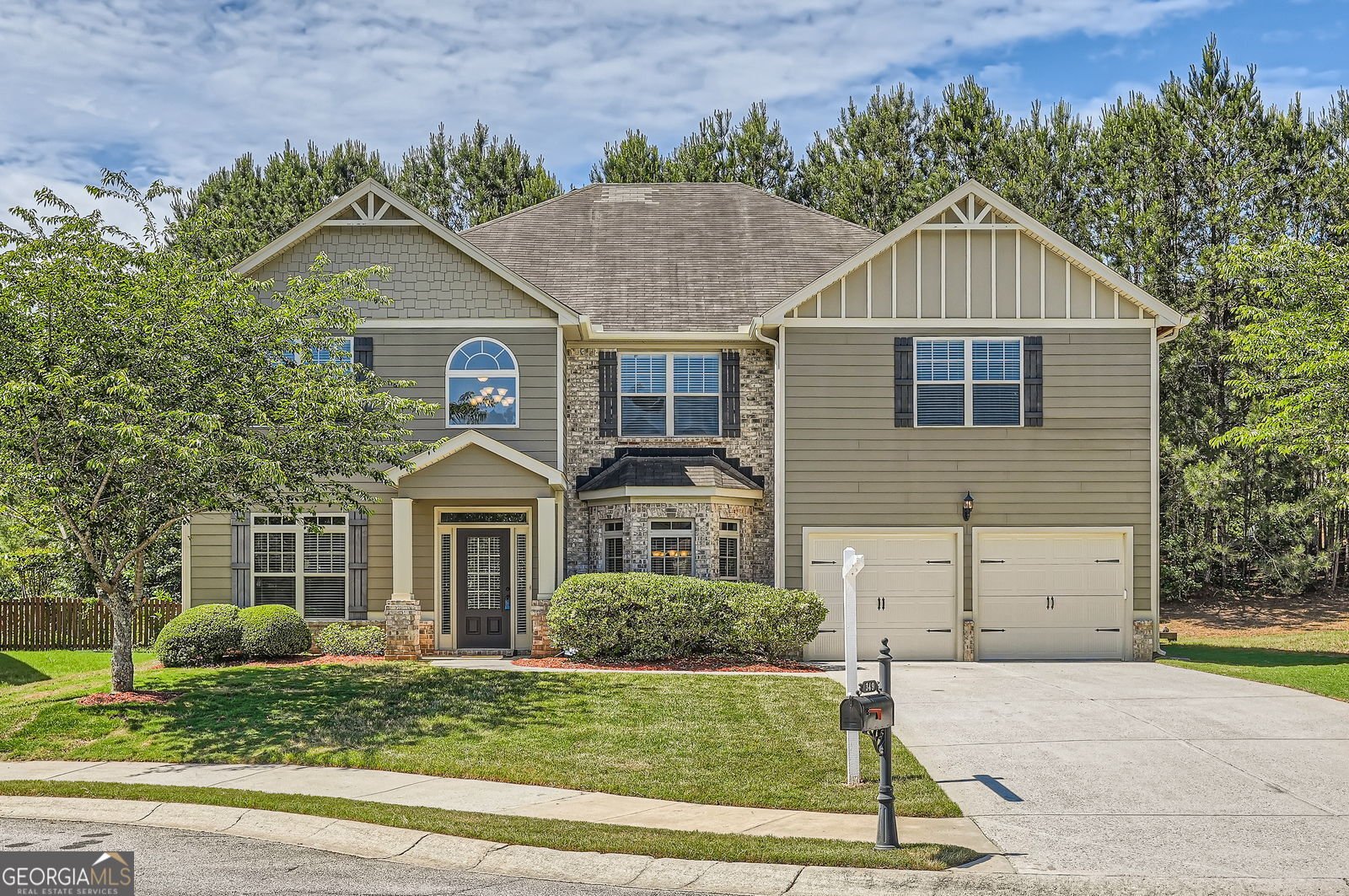 349 Pennant Lane Fairburn - 1