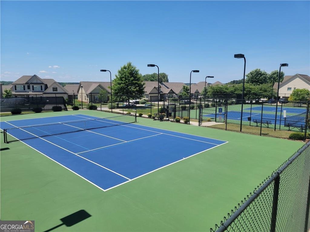 4633 HIDDEN CREEK Drive Gainesville - 60