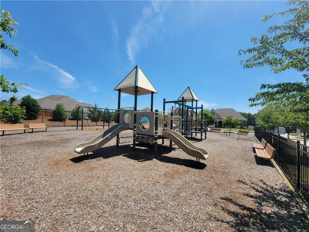 4633 HIDDEN CREEK Drive Gainesville - 62