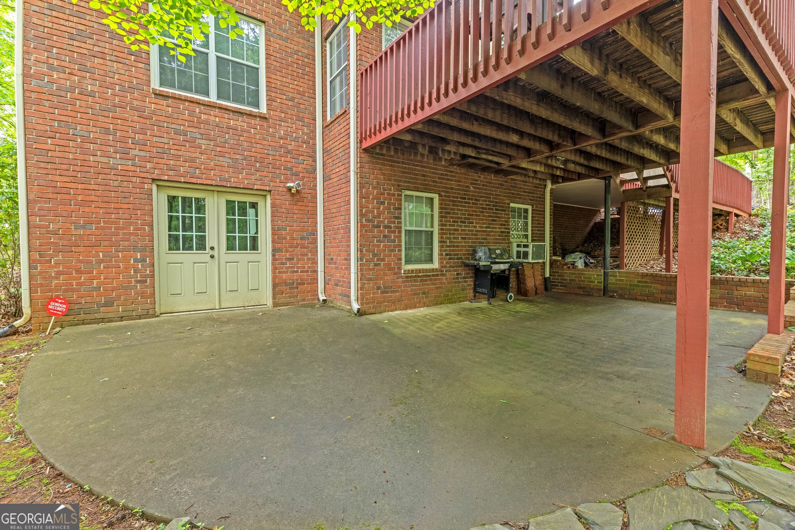 30 Joe Lee Drive Sharpsburg - 18