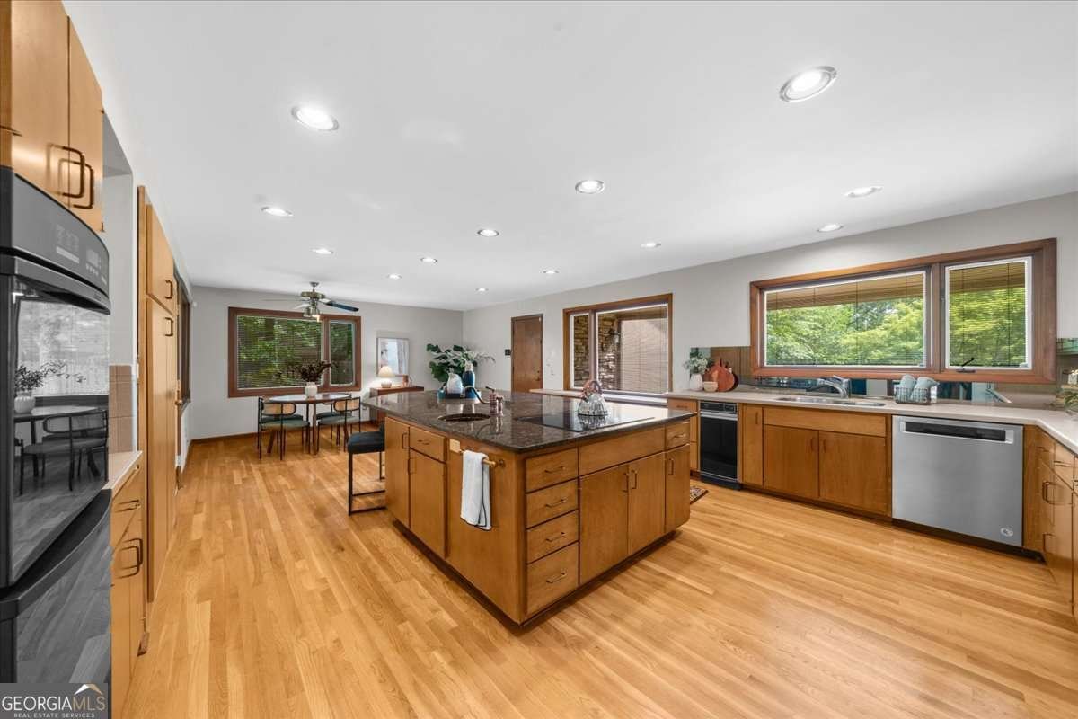 1665 Chevron Way Sandy Springs - 22