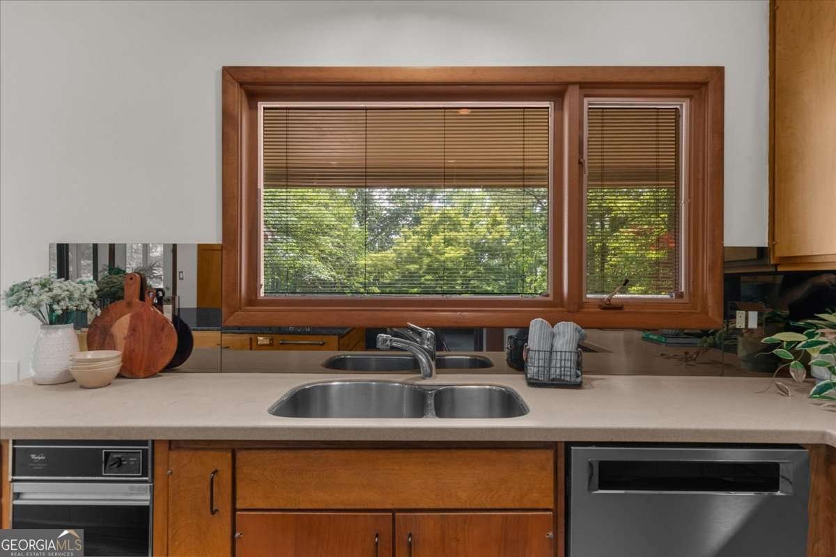 1665 Chevron Way Sandy Springs - 31