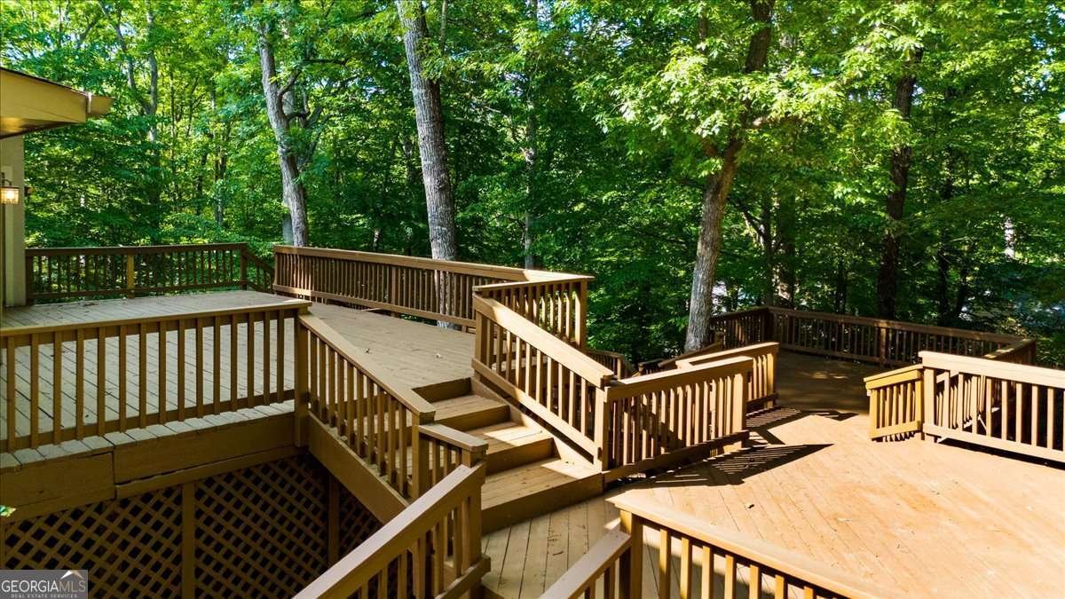 1665 Chevron Way Sandy Springs - 98