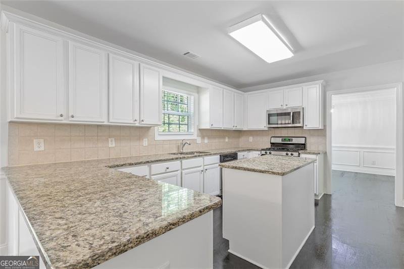 4353 Pond Edge Road Snellville - 19