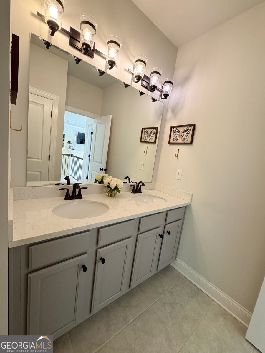 4736 Landing Water Path Buford - 44