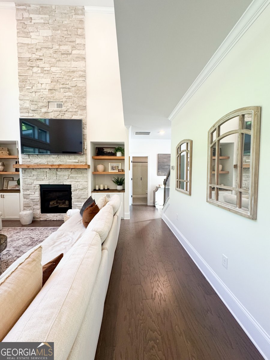 4736 Landing Water Path Buford - 52