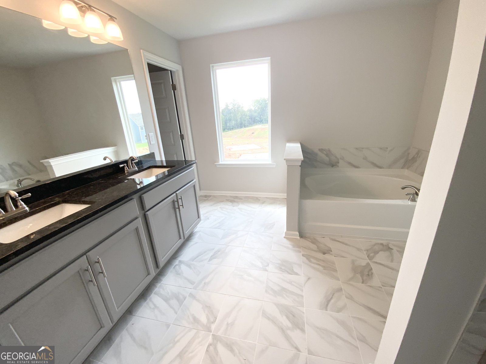 103 Sherwood Dr. Lot 16 Commerce - 41