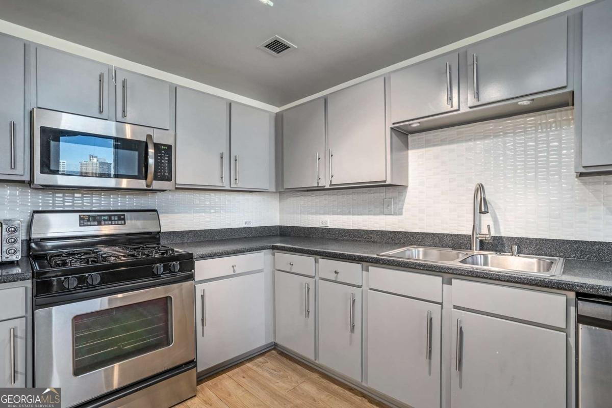 115 Peachtree Place Atlanta - 8