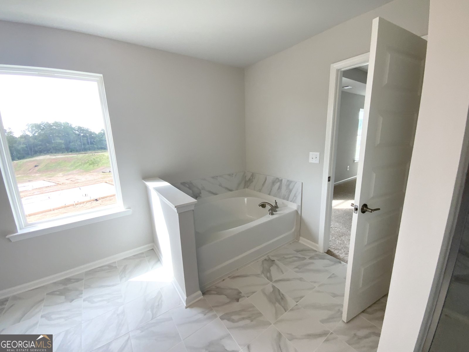 143 Sherwood Dr. Lot 14 Commerce - 40