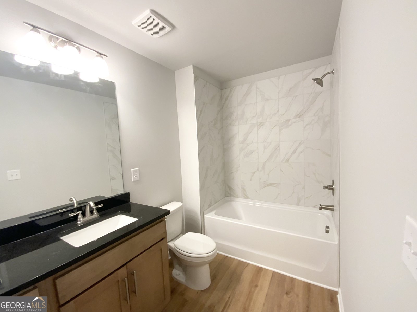 125 Sherwood Dr. Lot 15 Commerce - 17