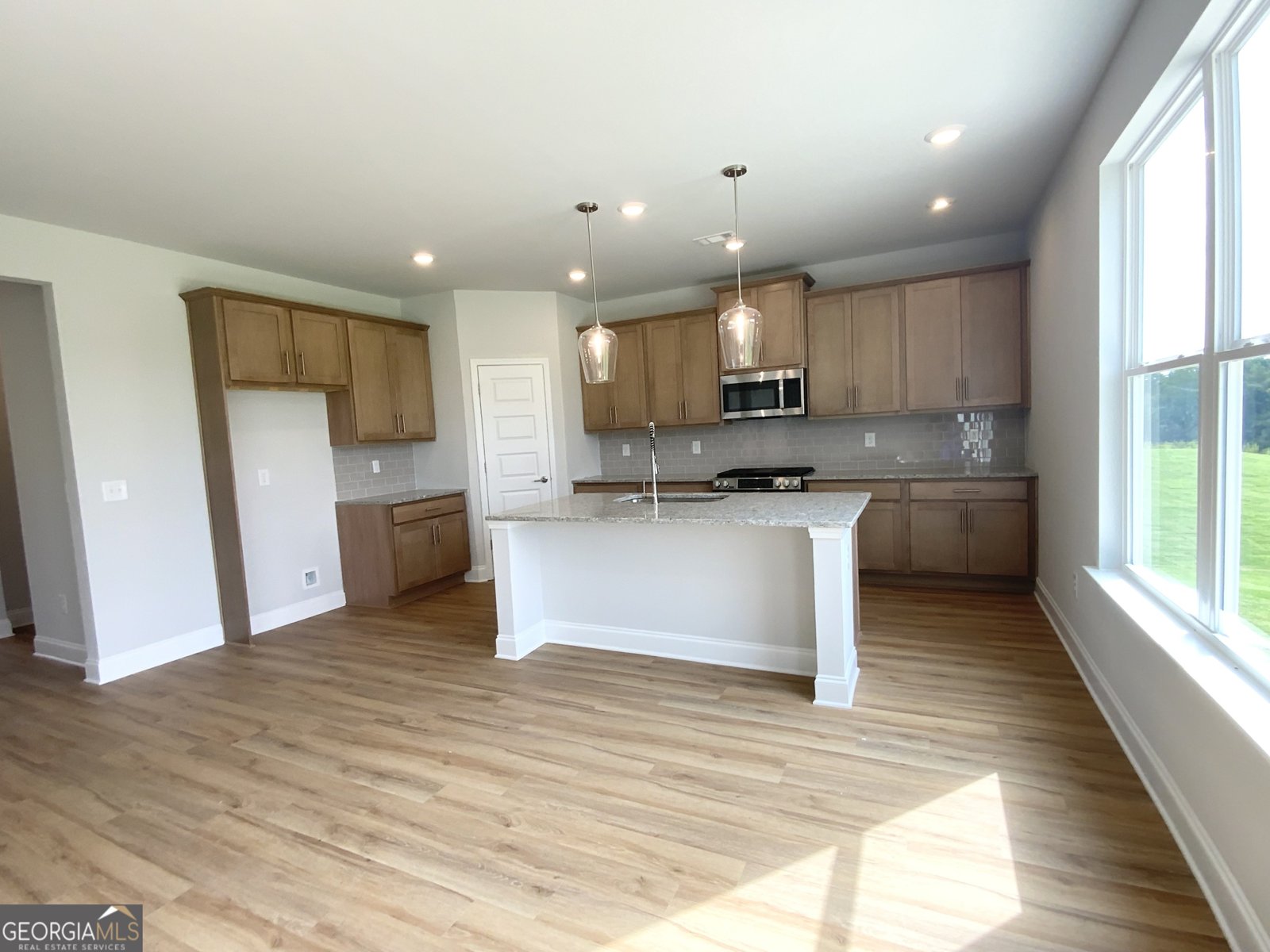 125 Sherwood Dr. Lot 15 Commerce - 35