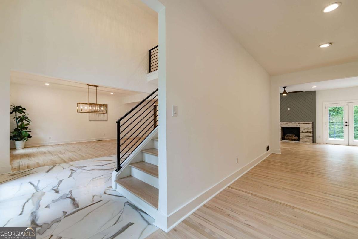 4 Bentley Trace Manor Atlanta - 12