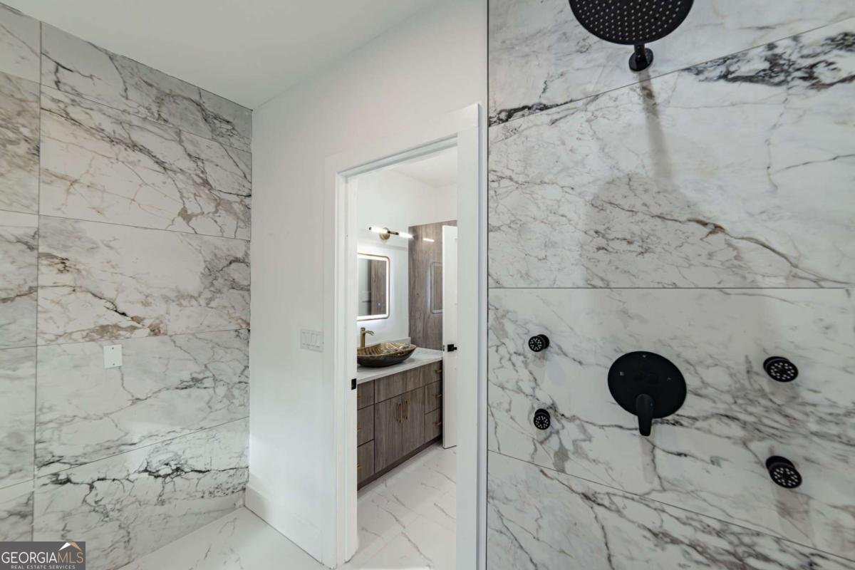 4 Bentley Trace Manor Atlanta - 57