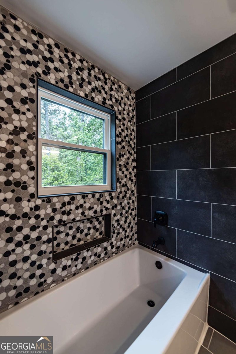 4 Bentley Trace Manor Atlanta - 87