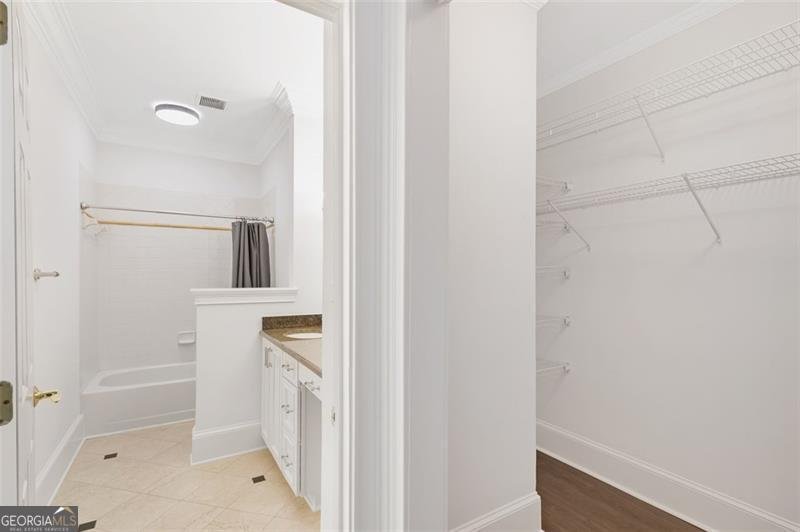 2499 Peachtree Road Atlanta - 18