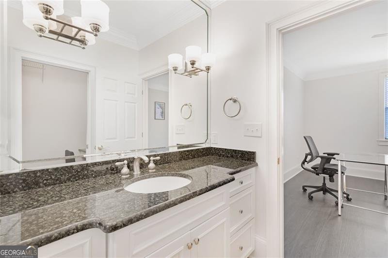 2499 Peachtree Road Atlanta - 26