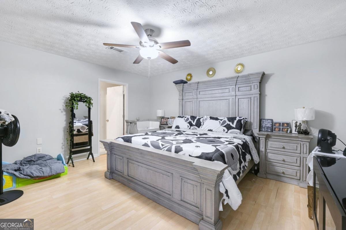 6057 Dorchester Drive Rex - 18
