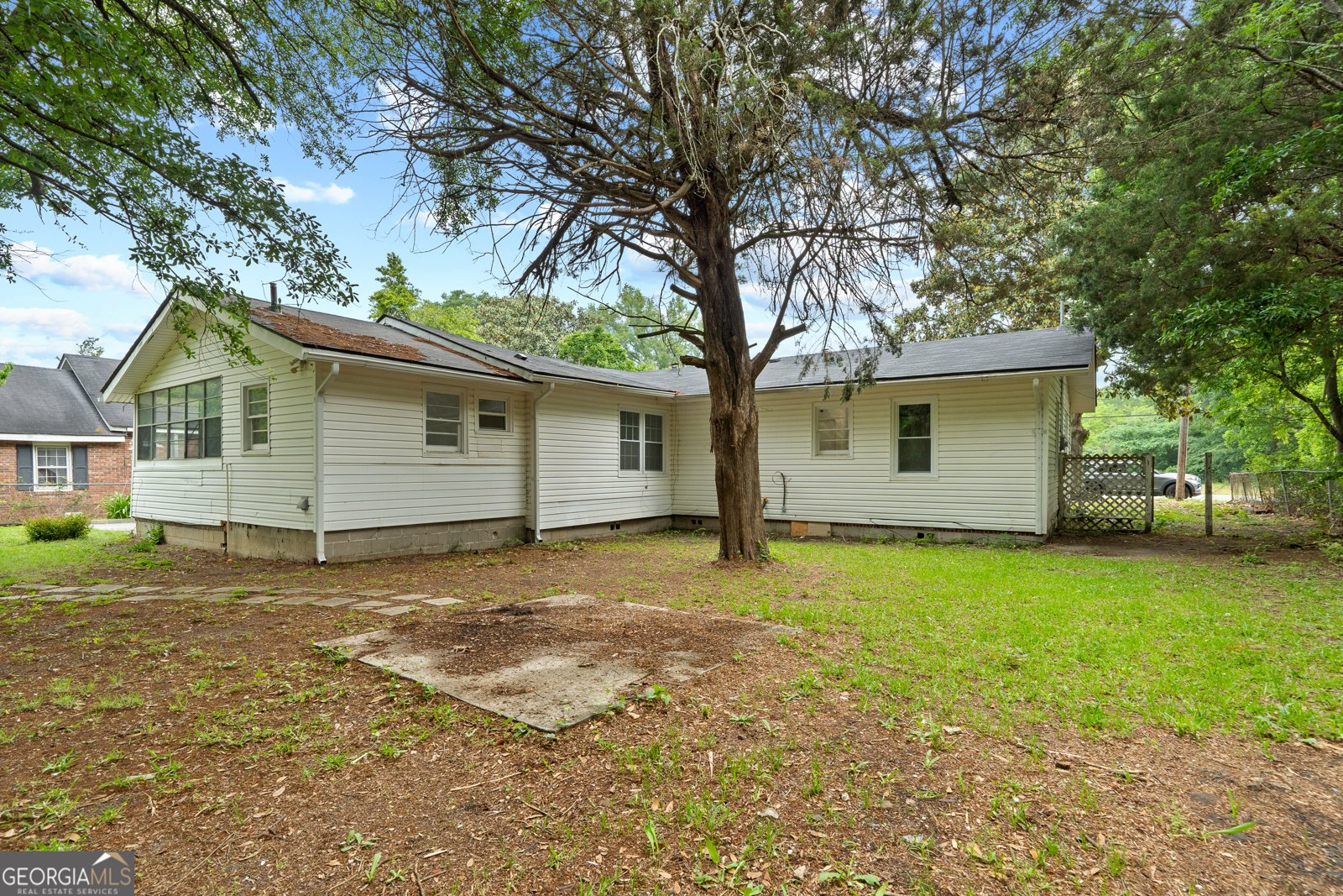 413 Floyd Street Sandersville - 37