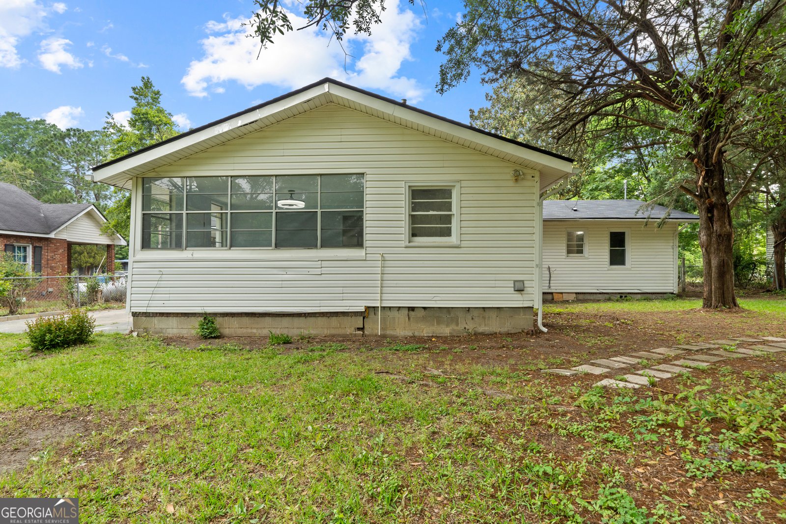 413 Floyd Street Sandersville - 38