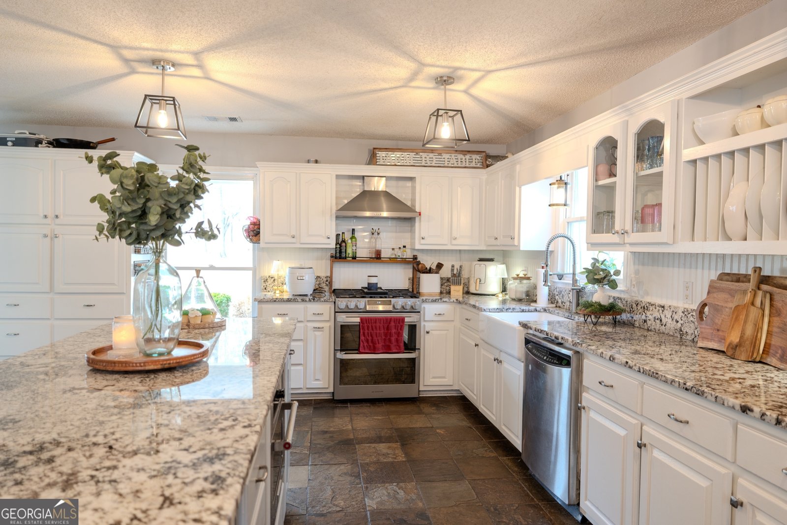 762 THOMPSON Lane Loganville - 16