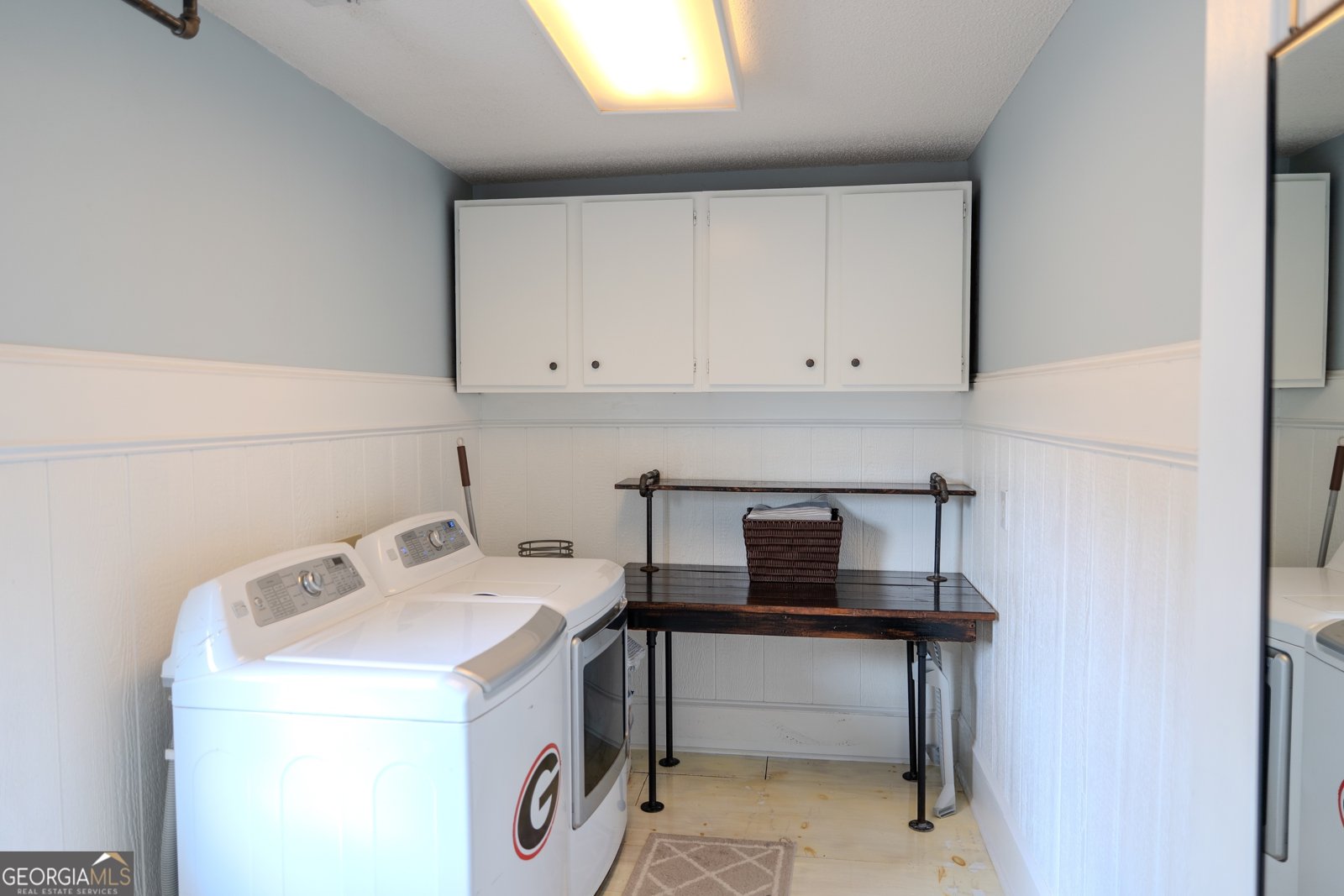 762 THOMPSON Lane Loganville - 41