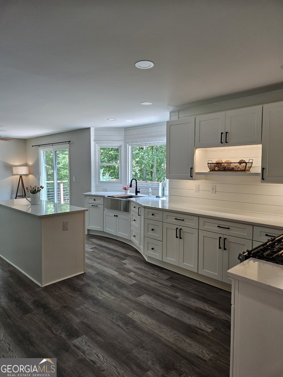 175 Forest Lake Drive Fayetteville - 25