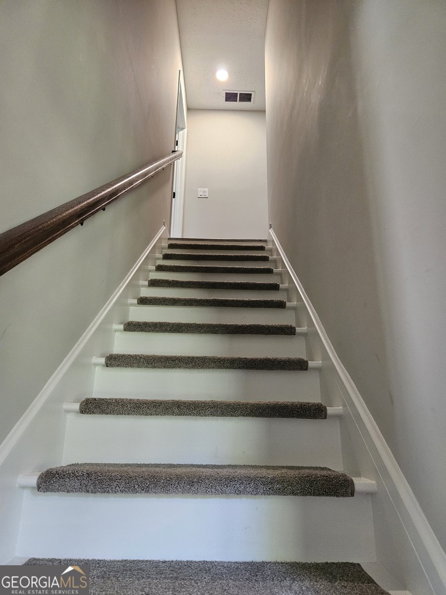 175 Forest Lake Drive Fayetteville - 42