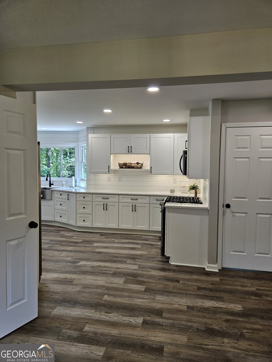 175 Forest Lake Drive Fayetteville - 72