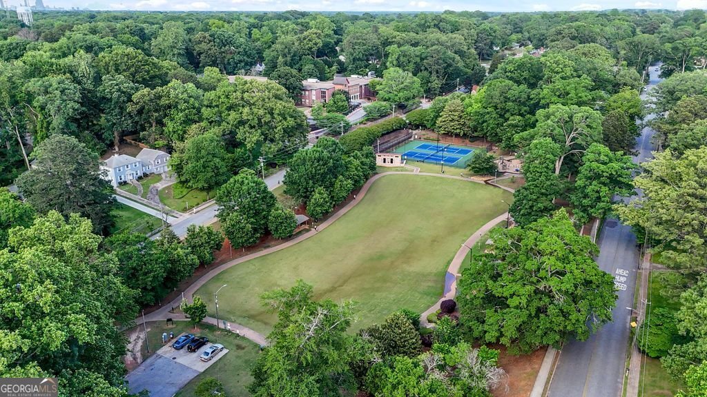 2186 Park Terrace College Park - 66