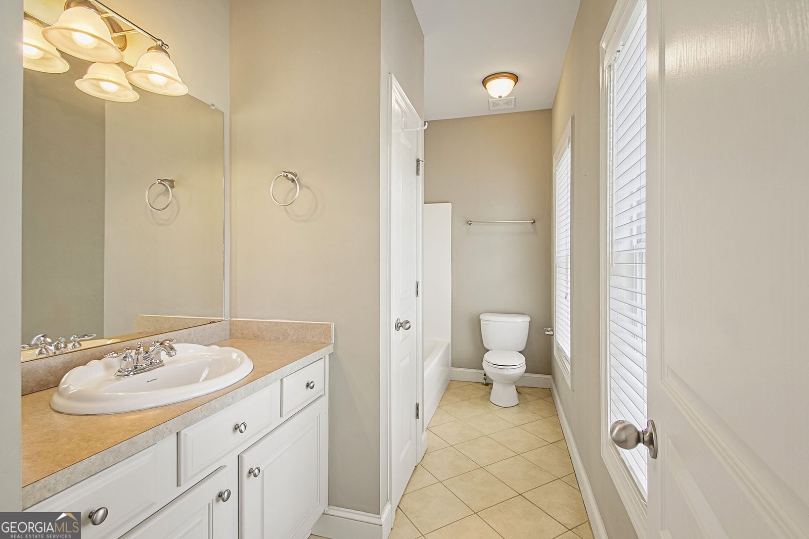203 Evergreen Barnesville - 16