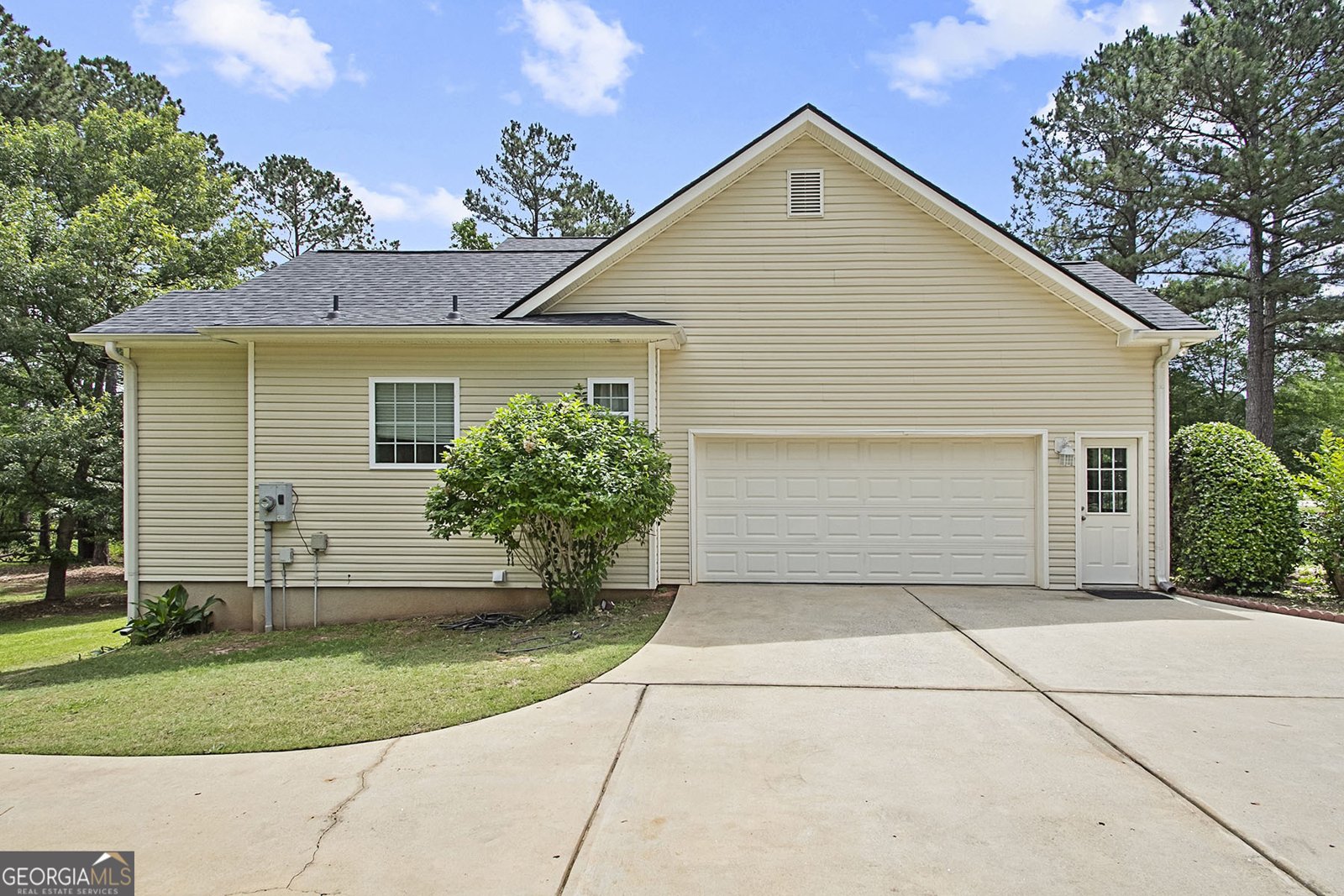 203 Evergreen Barnesville - 34
