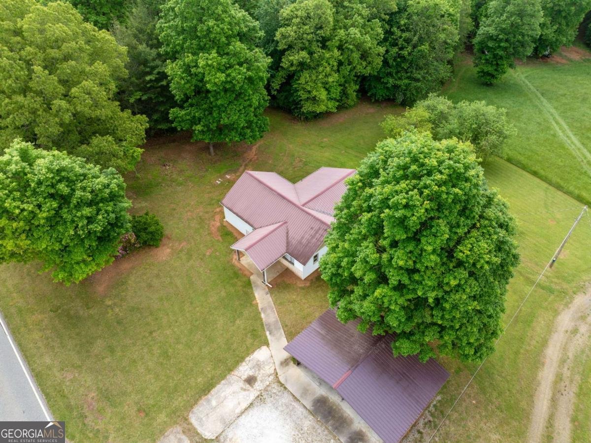 10442 Hwy 325 Blairsville - 23