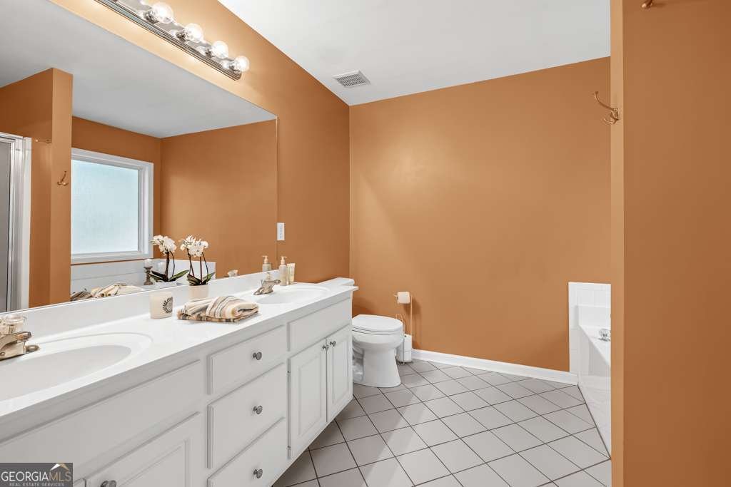 272 Blackberry Lane Pendergrass - 16