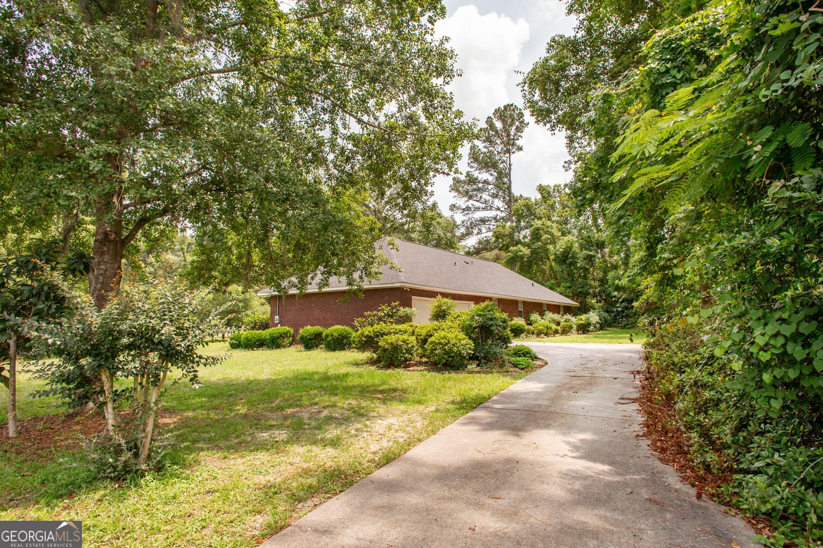 1709 Suwanne Drive Waycross - 33