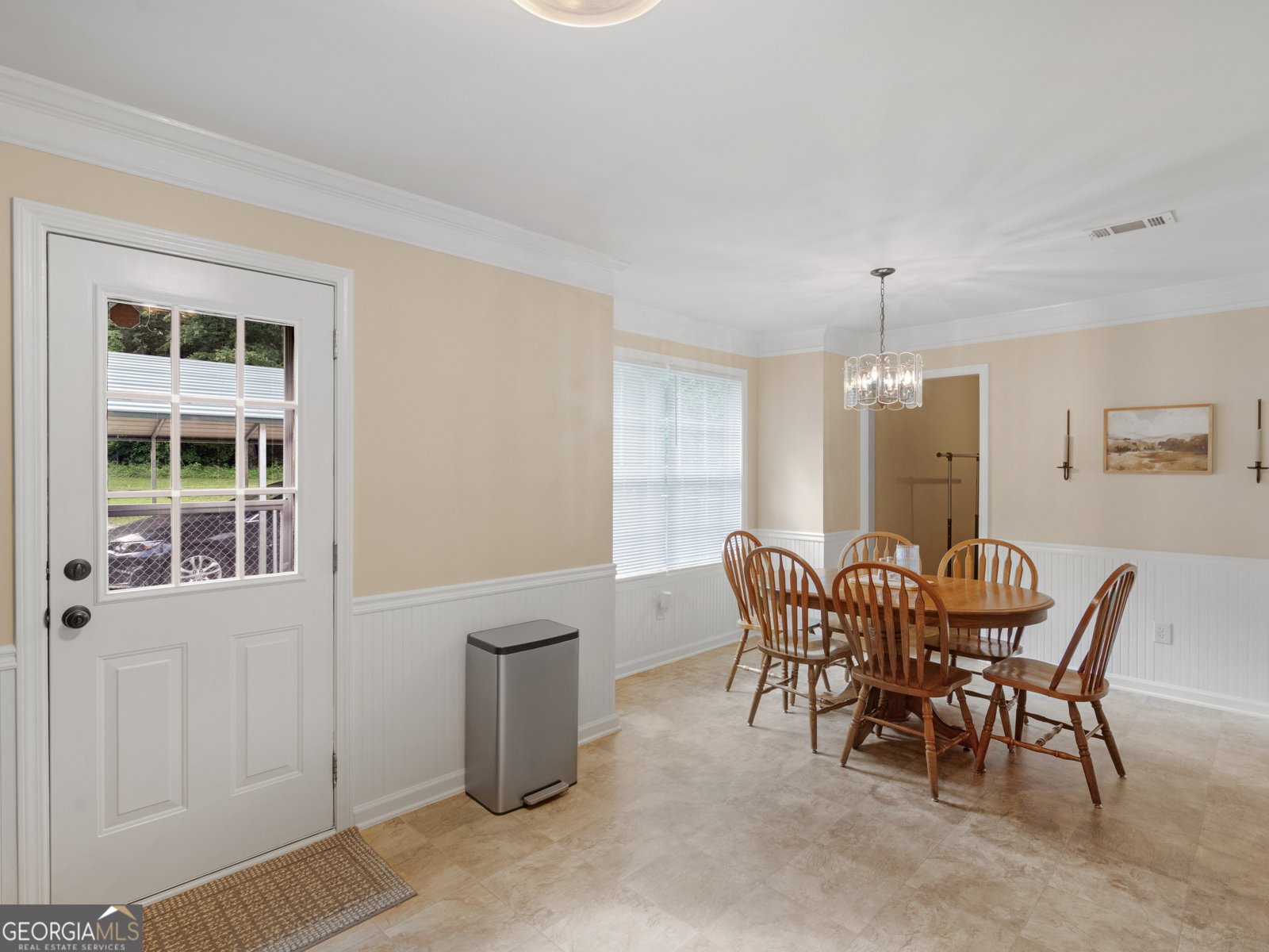 500 Moon Road Griffin - 10