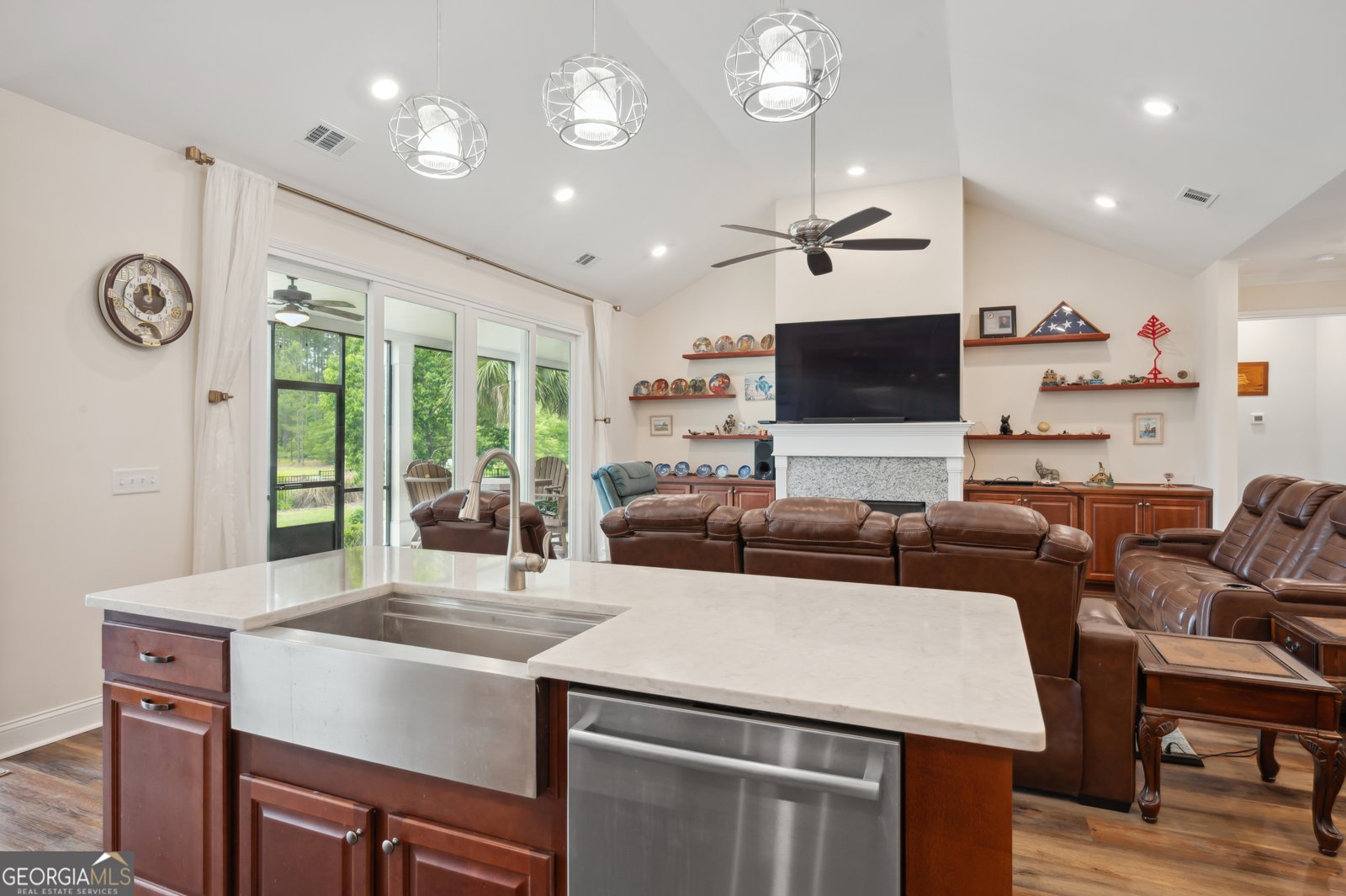 595 Waterways Parkway S Richmond Hill - 15